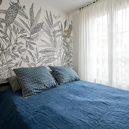 Design Equipe Avec Balcon *